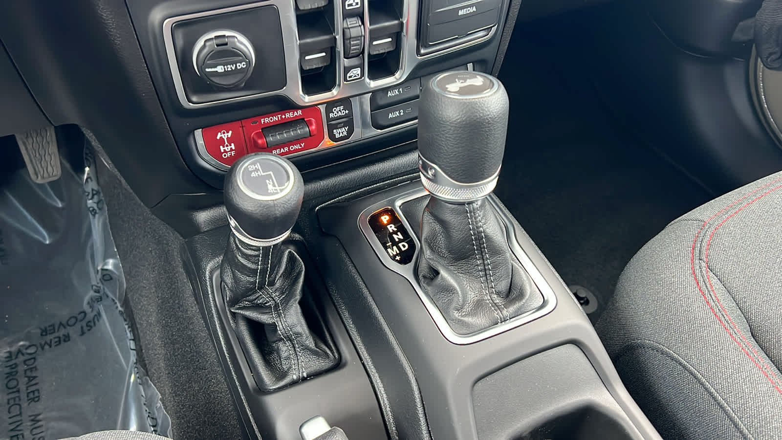 2025 Jeep Wrangler Rubicon 17