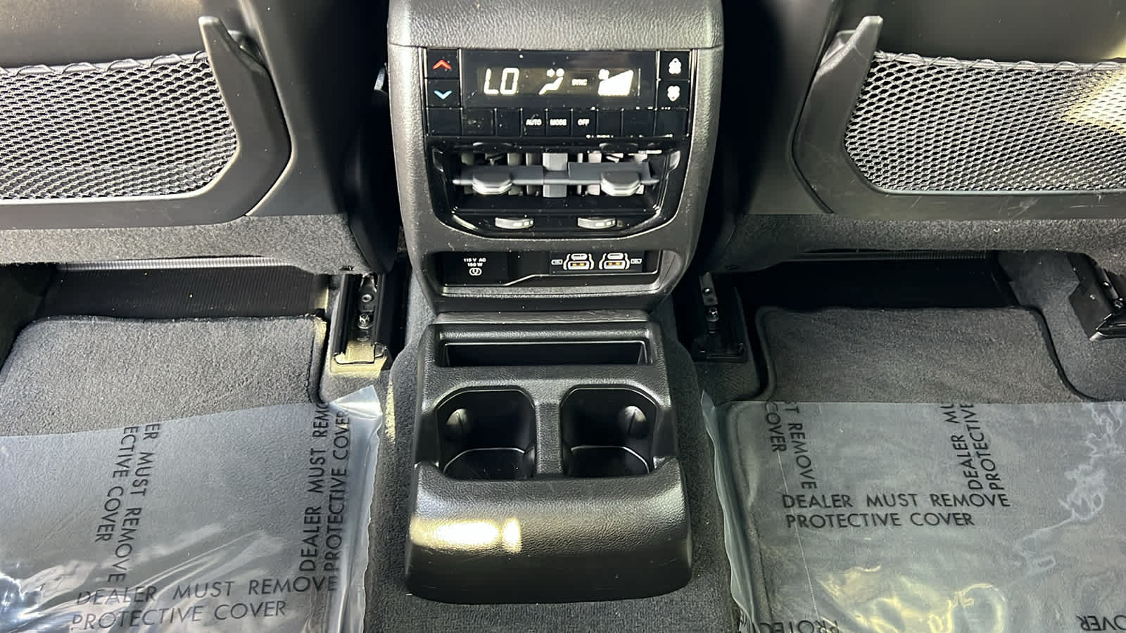 Thumbnail: 2023 Jeep Grand Cherokee - 25