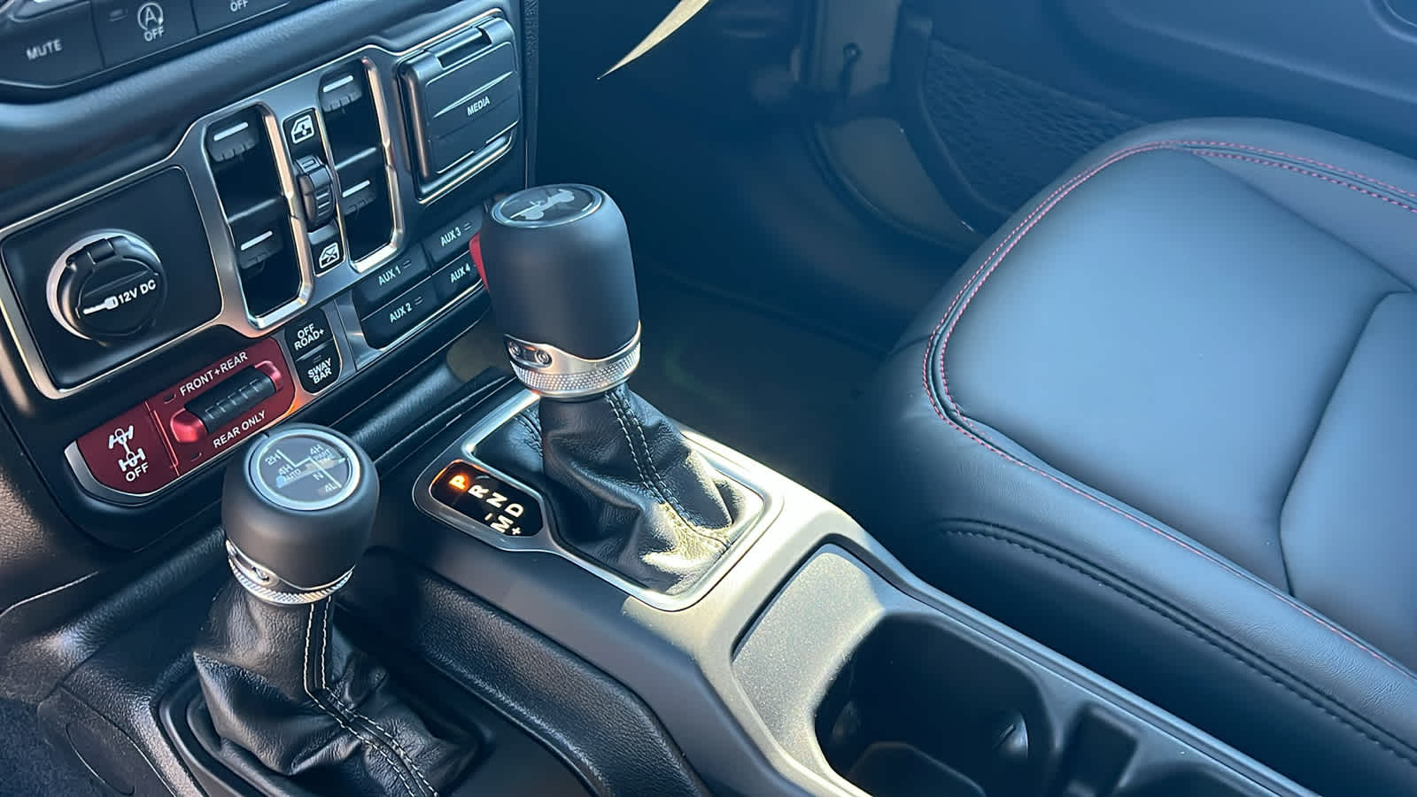 Thumbnail: 2026 Jeep Wrangler - 13