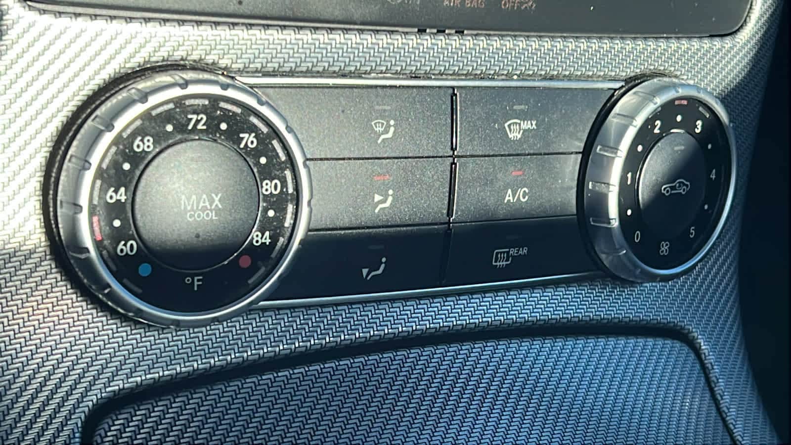 Thumbnail: 2017 Mercedes-Benz SLC - 14