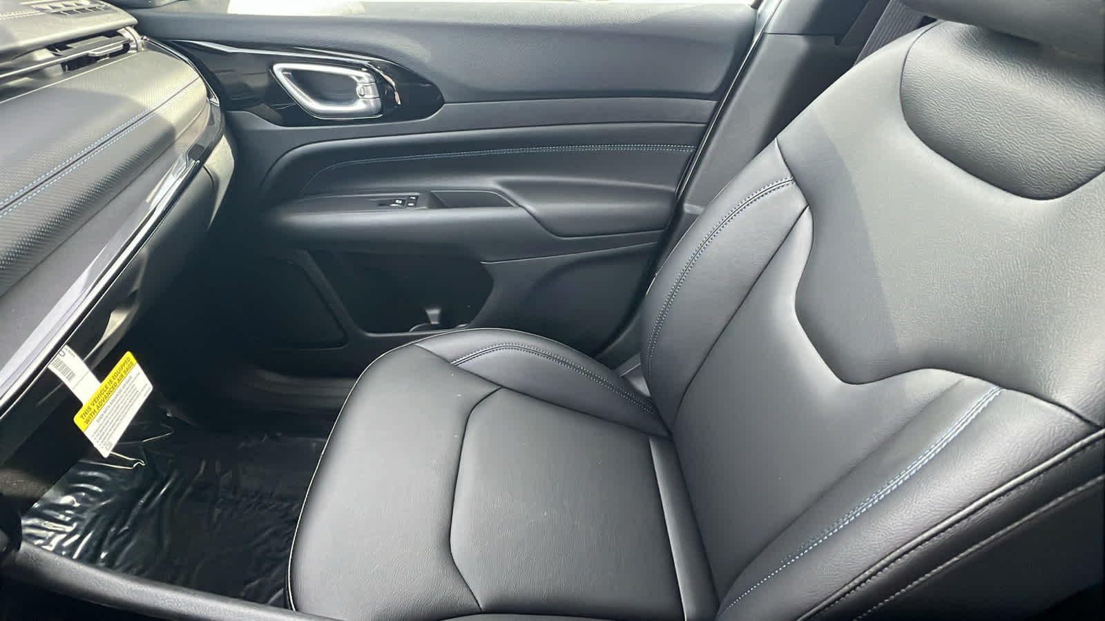 Thumbnail: 2026 Jeep Compass - 12