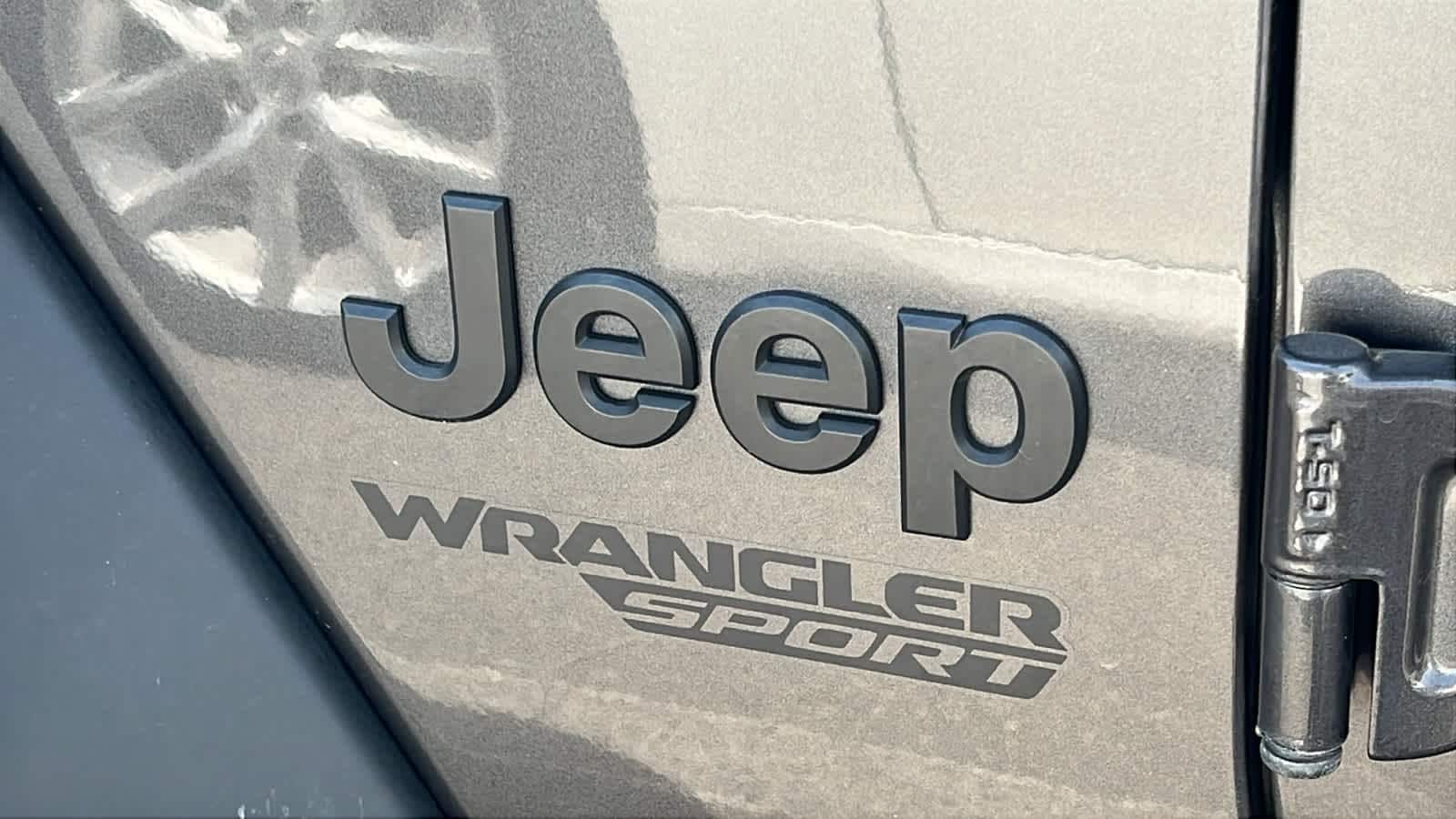 Thumbnail: 2021 Jeep Wrangler - 8