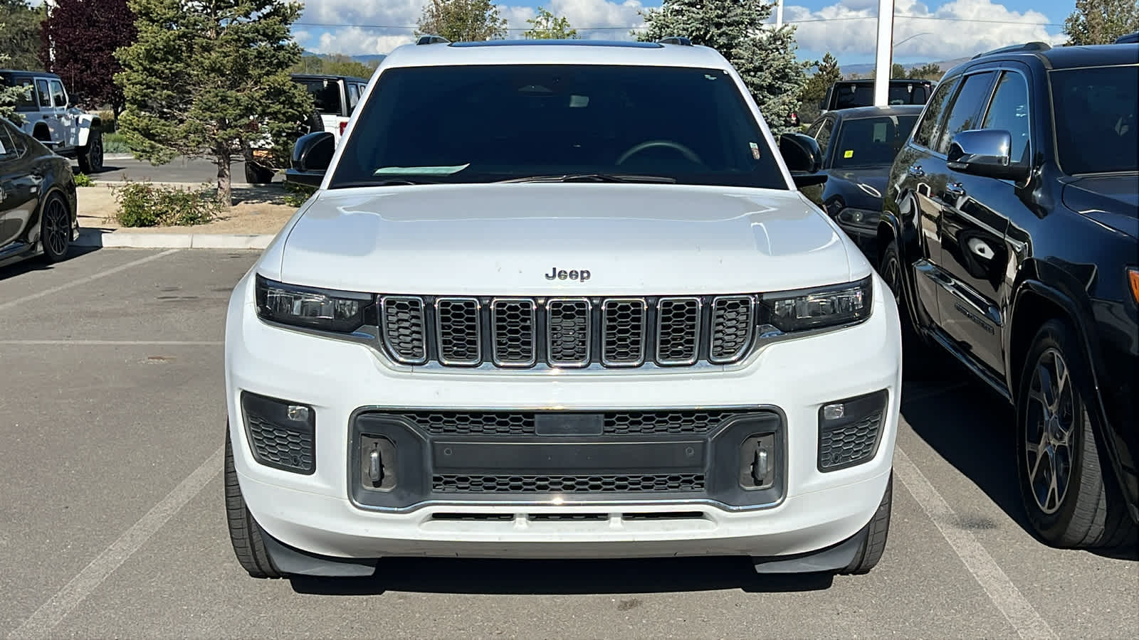 Thumbnail: 2023 Jeep Grand Cherokee - 2