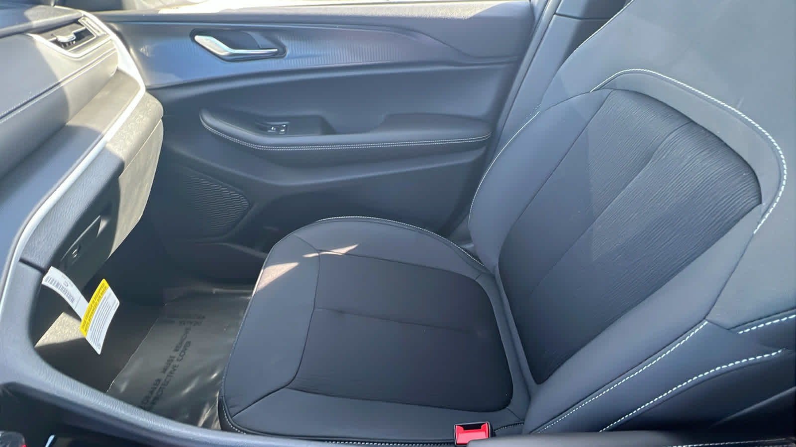 Thumbnail: 2026 Jeep Grand Cherokee - 12