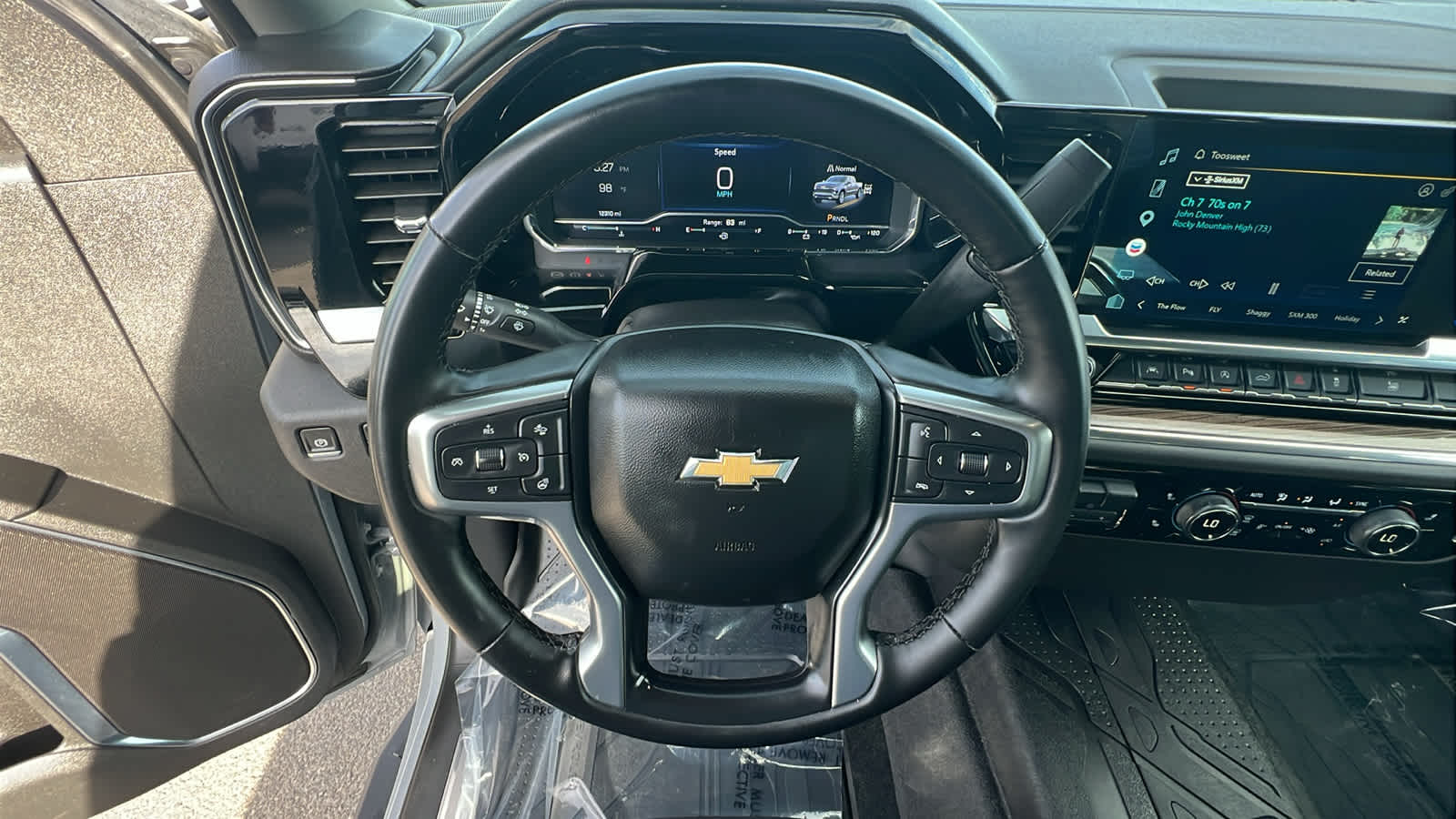Thumbnail: 2024 Chevrolet Silverado 1500 - 18