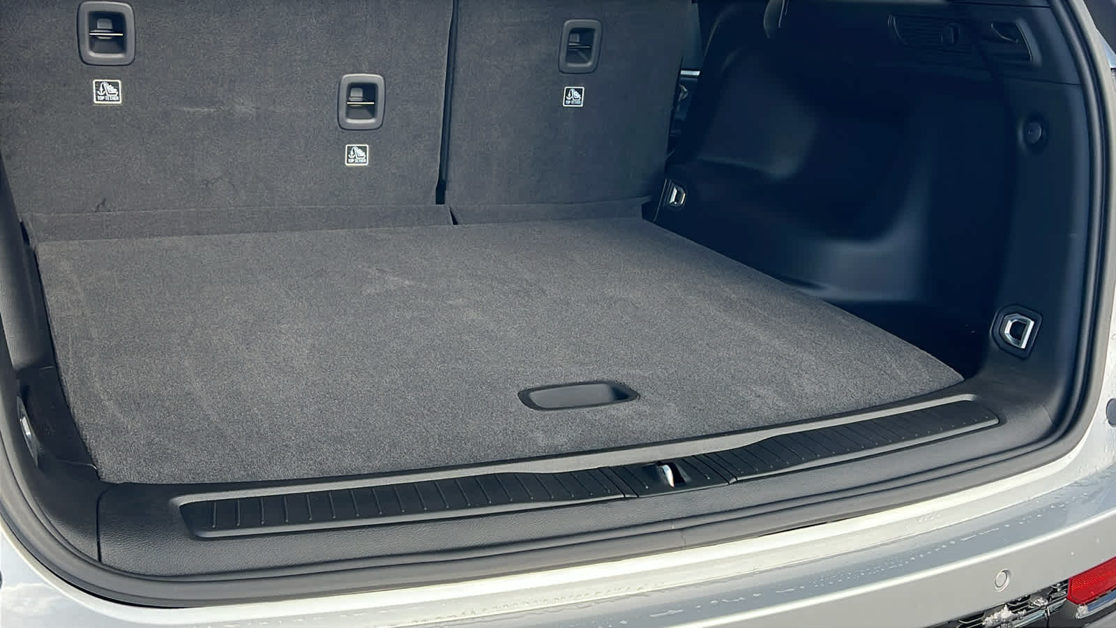 Thumbnail: 2025 Jeep Grand Cherokee - 27