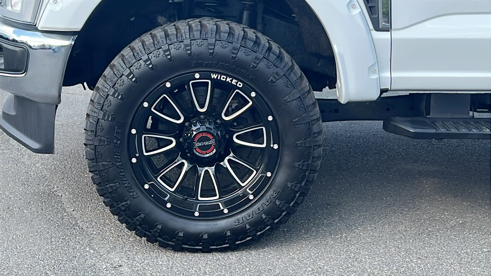 Thumbnail: 2024 Ford F-250 - 9