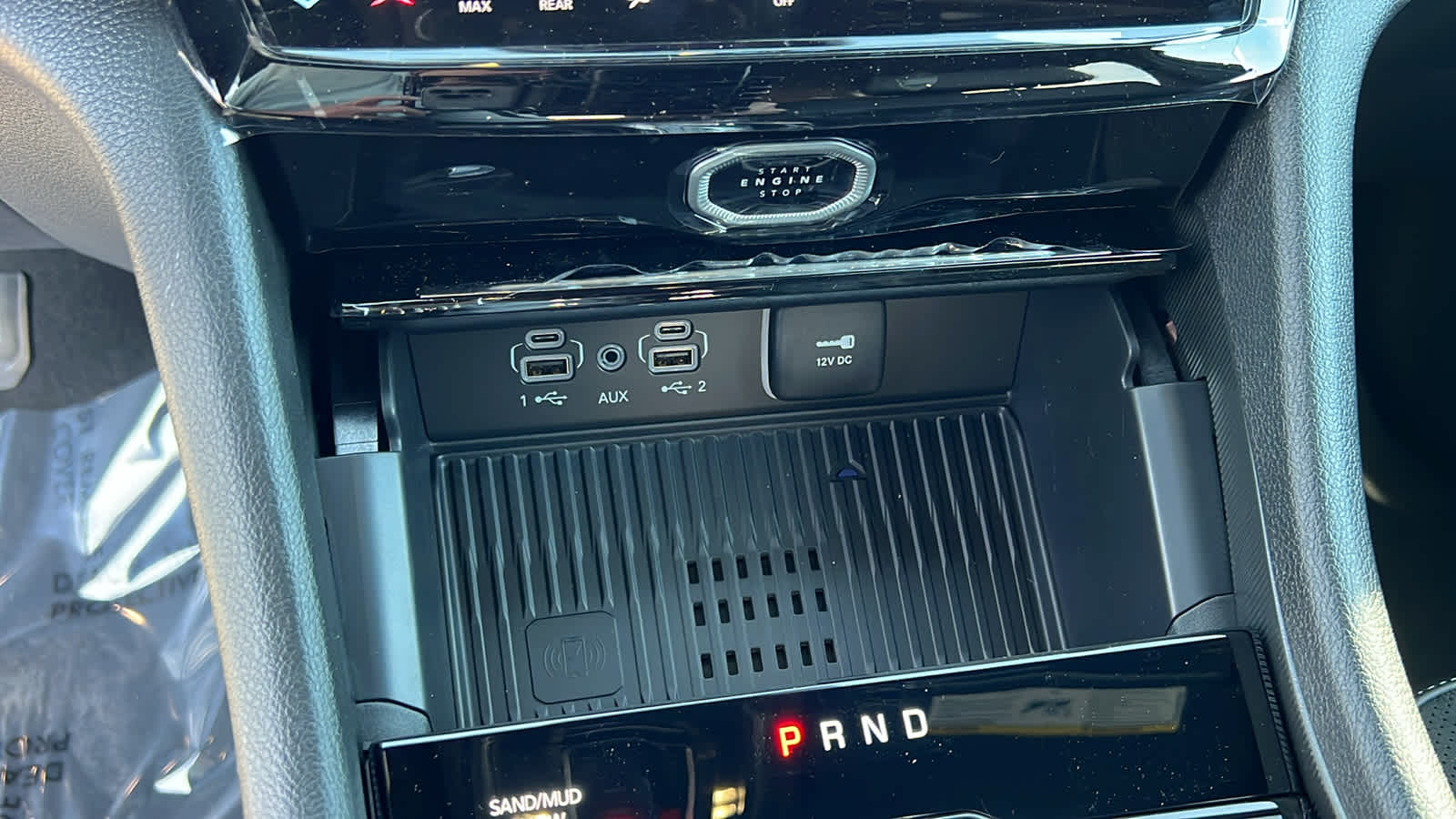 Thumbnail: 2026 Jeep Grand Cherokee - 14