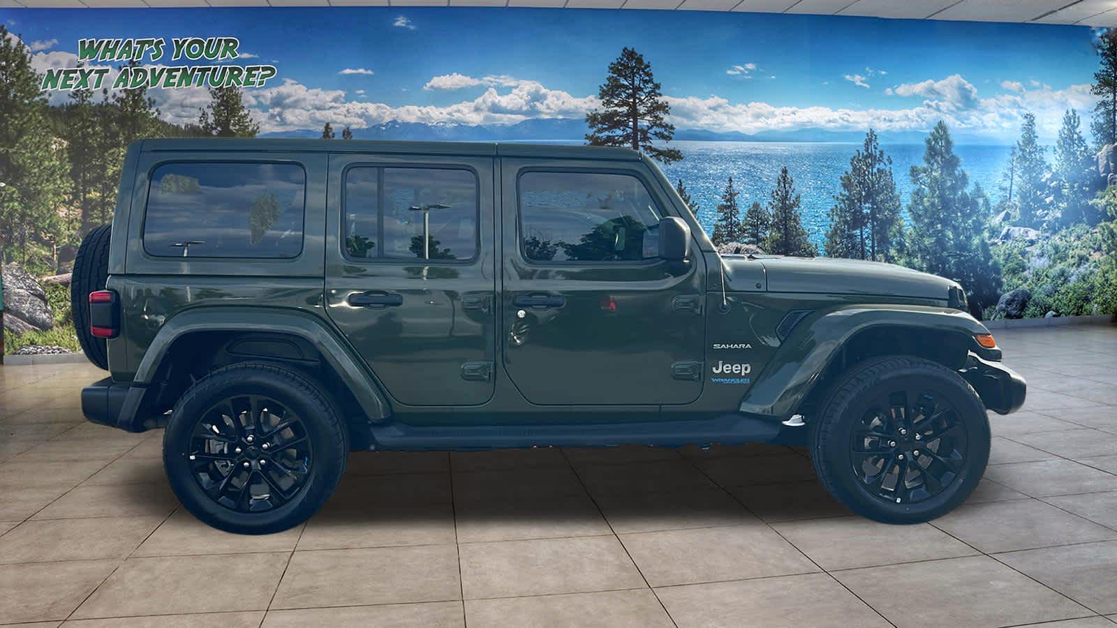 Thumbnail: 2022 Jeep Wrangler - 3
