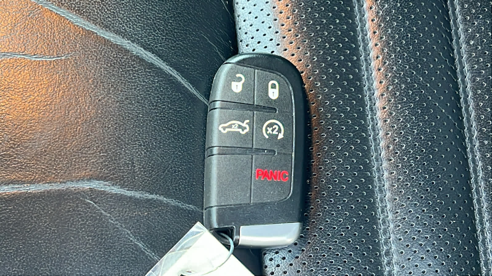 Thumbnail: 2021 Jeep Grand Cherokee - 29