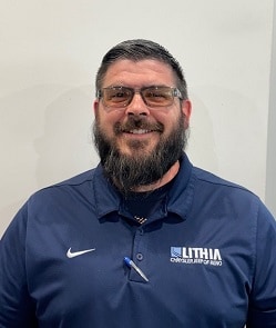 Miembro del personal Michael Maxwell de ID_db9e87e74c81