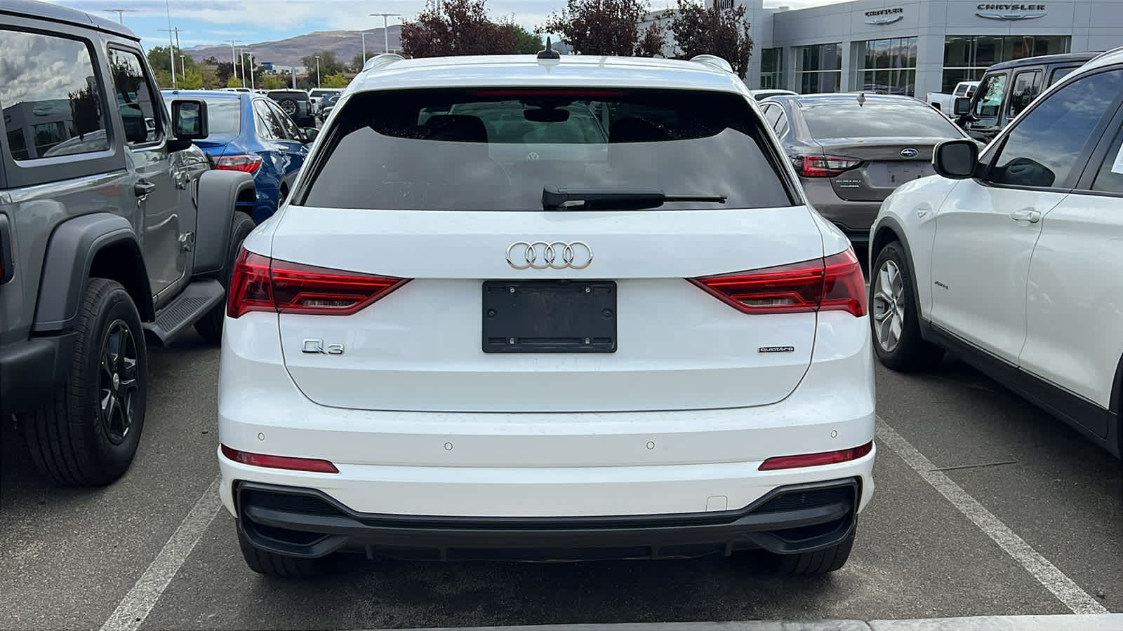 Thumbnail: 2022 Audi Q3 - 8