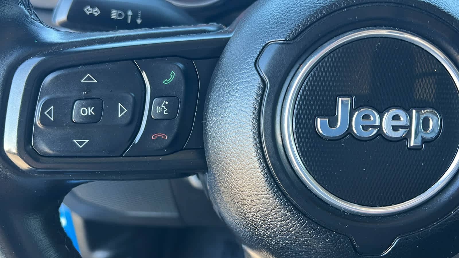 Thumbnail: 2022 Jeep Wrangler - 19