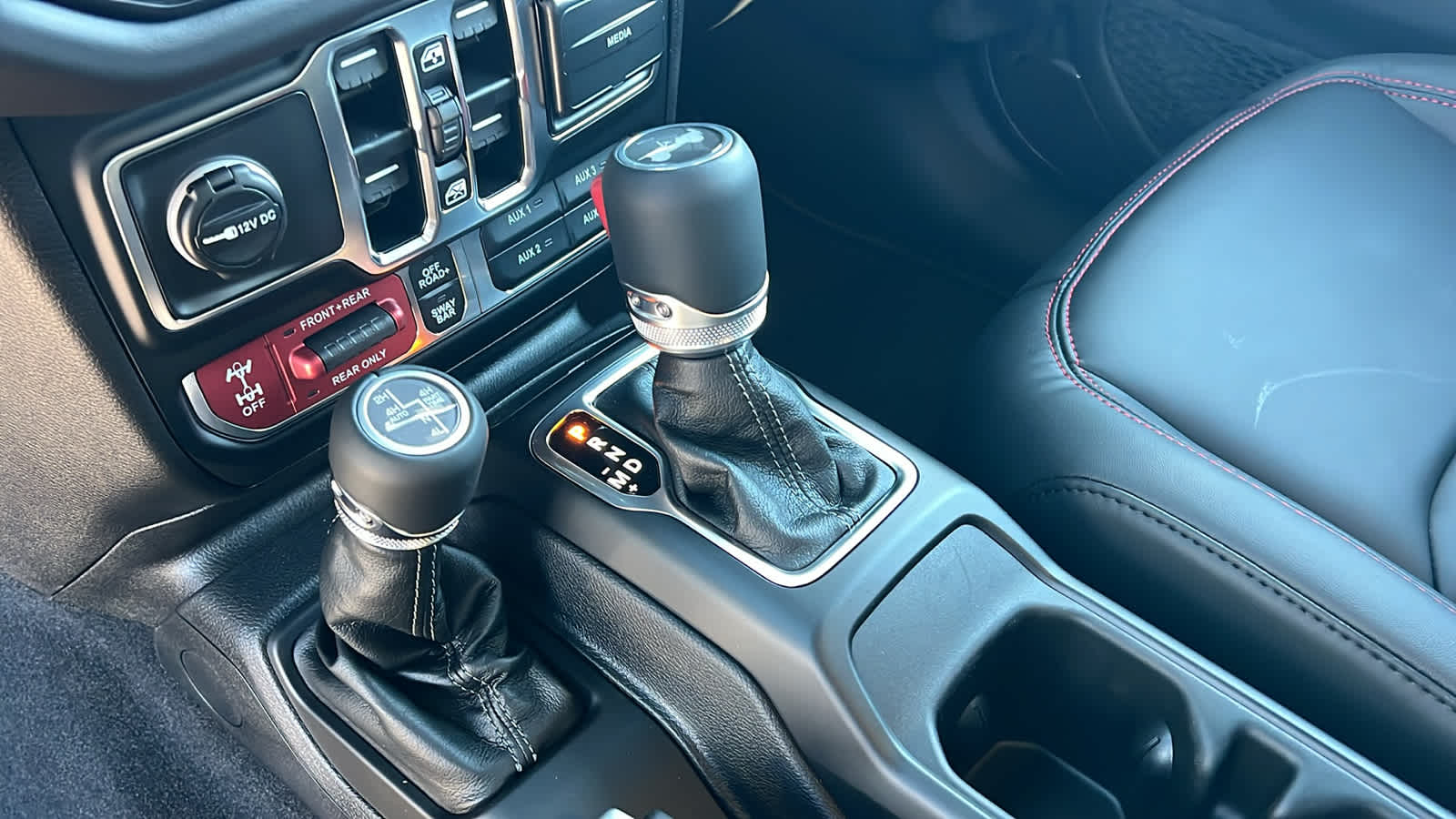 Thumbnail: 2026 Jeep Wrangler - 13