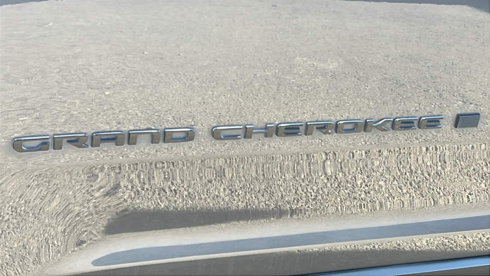 Thumbnail: 2023 Jeep Grand Cherokee - 28