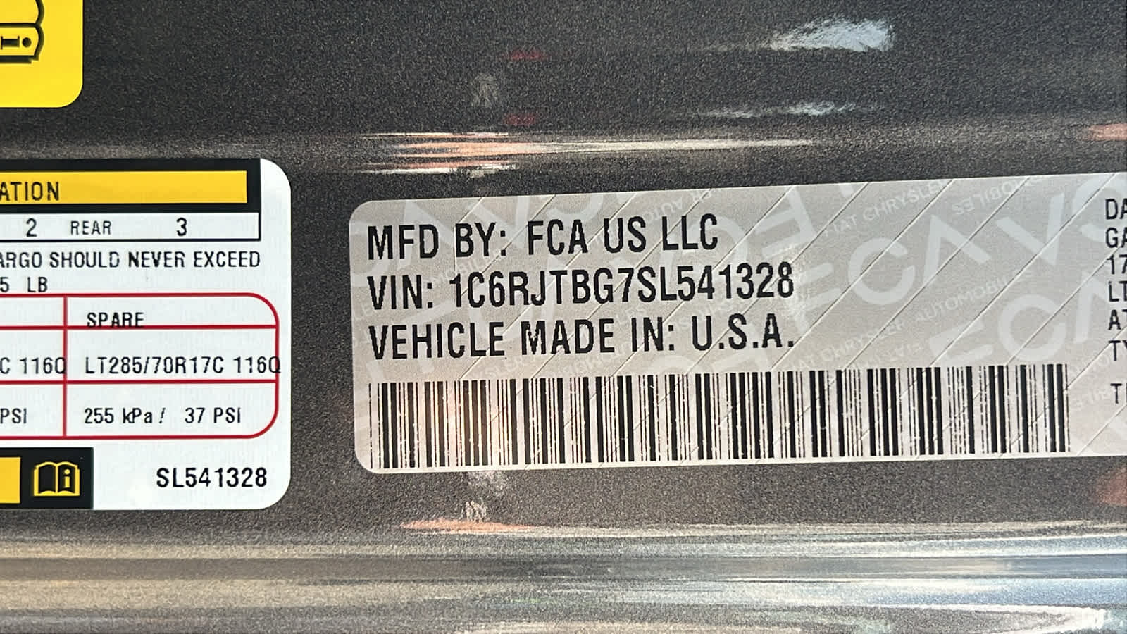 Thumbnail: 2025 Jeep Gladiator - 30