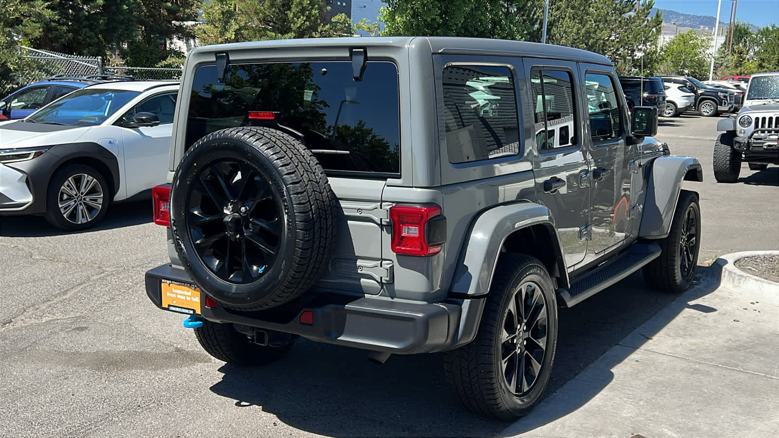 Thumbnail: 2023 Jeep Wrangler - 7