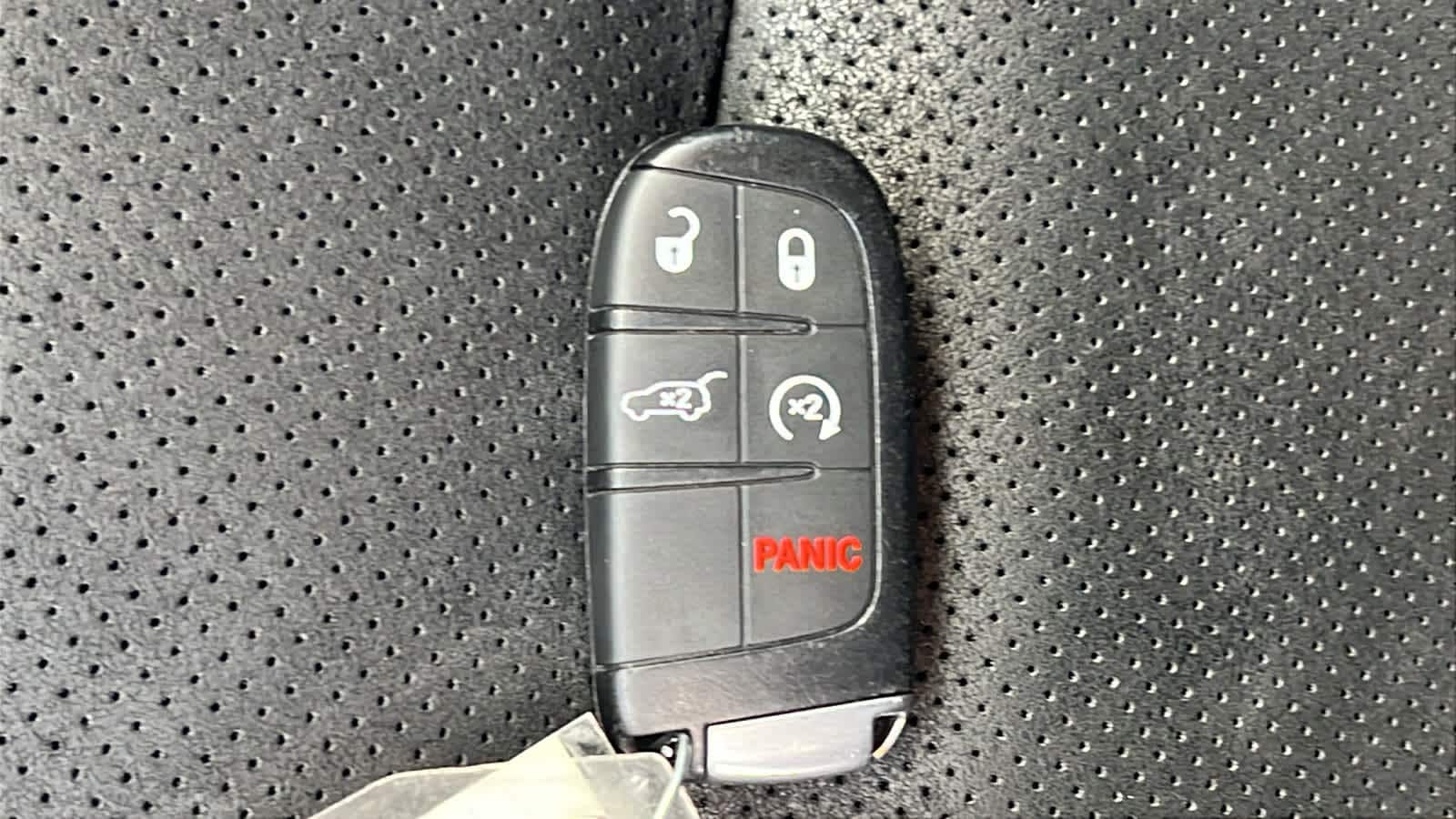 Thumbnail: 2019 Jeep Grand Cherokee - 29