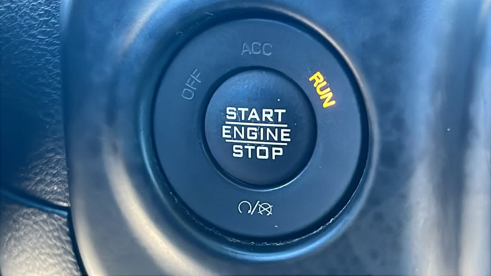 Thumbnail: 2022 Jeep Wrangler - 17