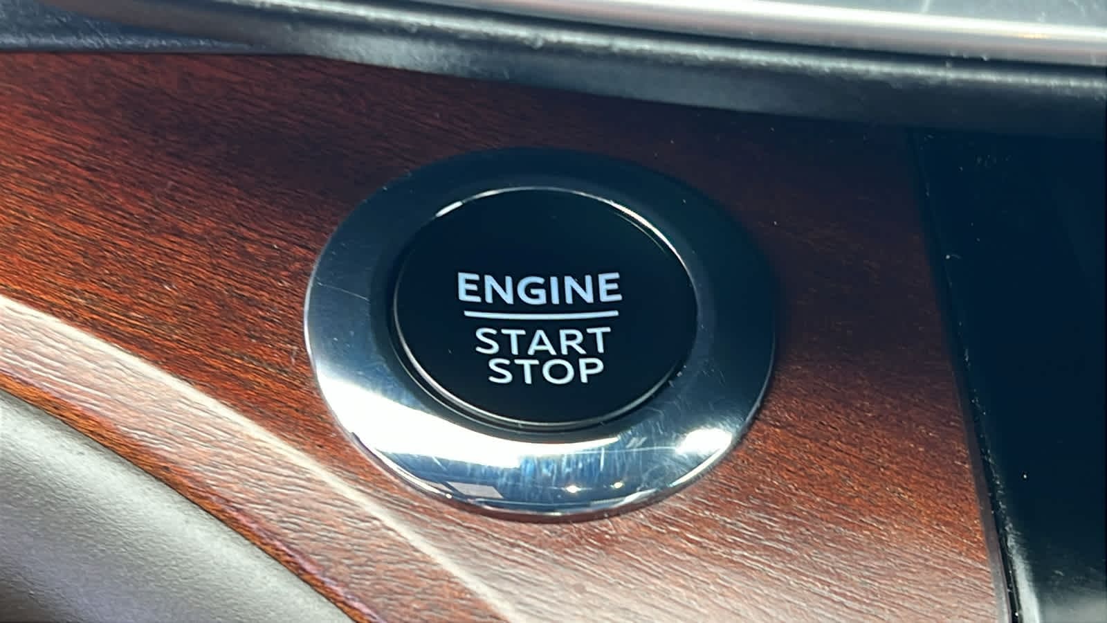 Thumbnail: 2023 Ford Explorer - 17