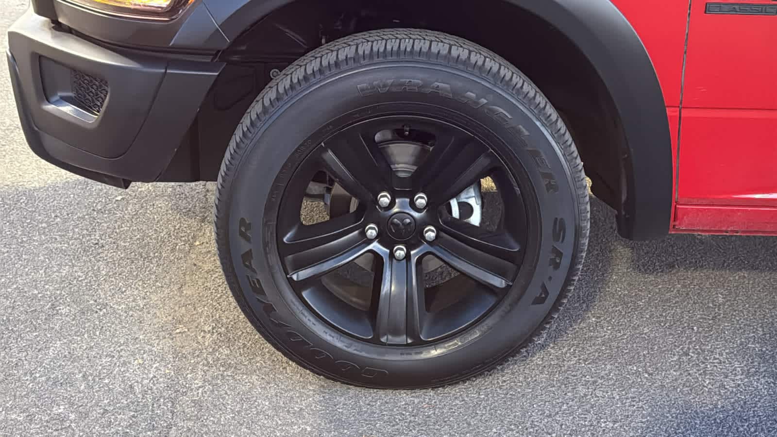 Thumbnail: 2022 RAM 1500 Classic - 9