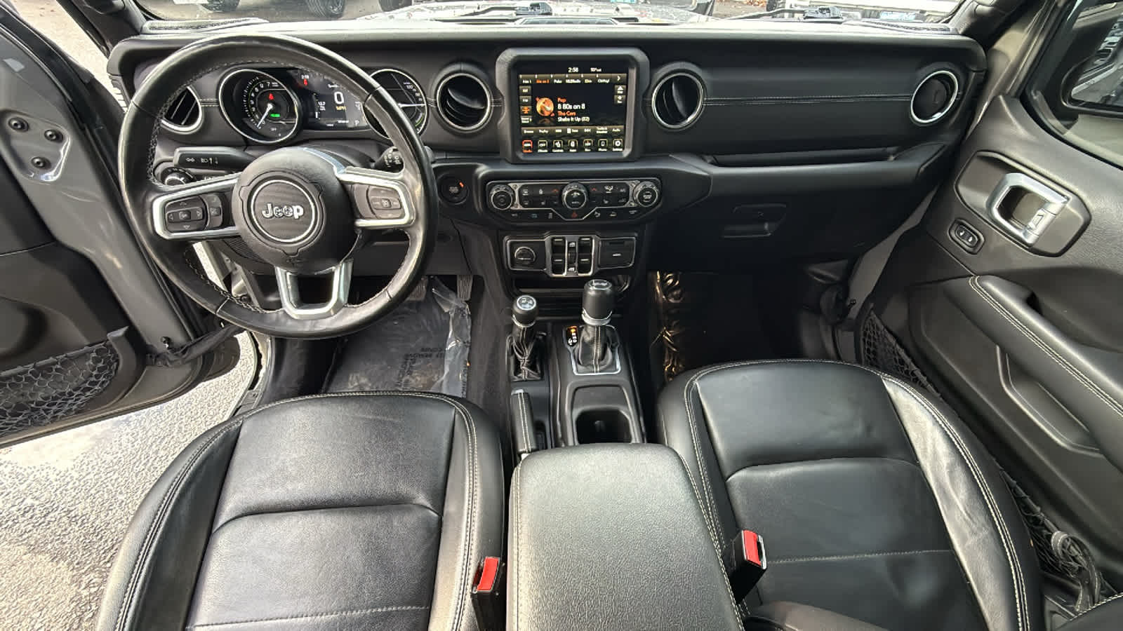 Thumbnail: 2021 Jeep Wrangler - 26