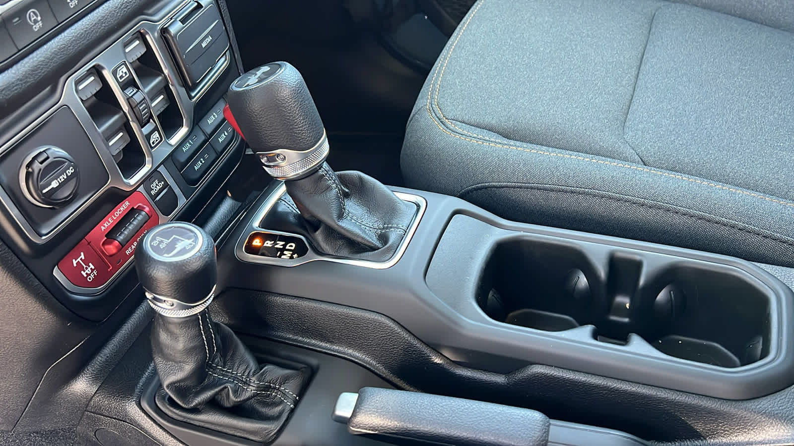 Thumbnail: 2026 Jeep Wrangler - 13