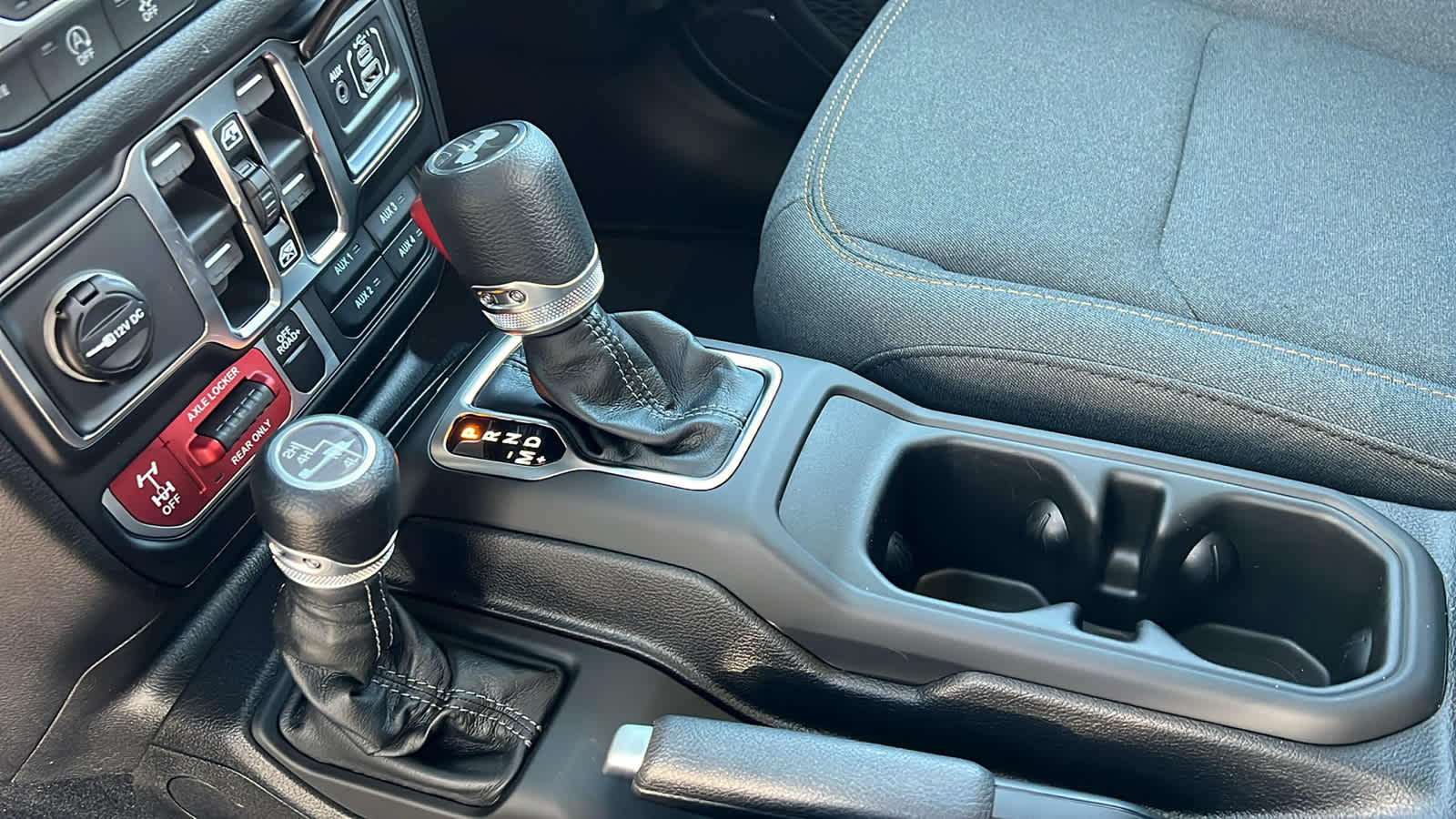 Thumbnail: 2026 Jeep Wrangler - 13