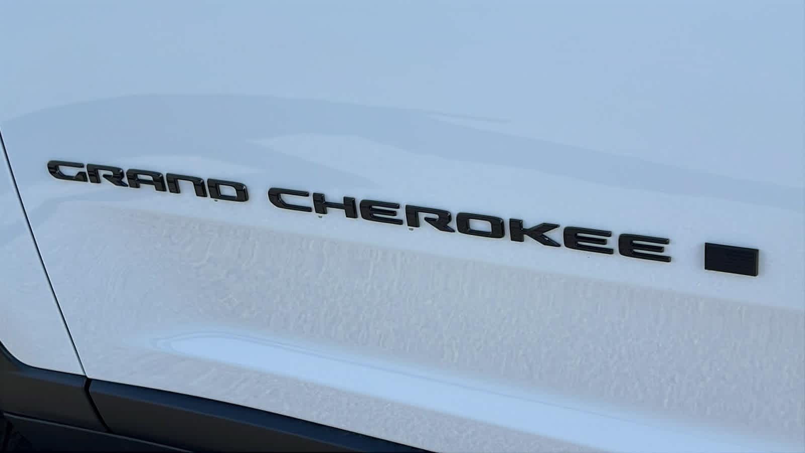 Thumbnail: 2026 Jeep Grand Cherokee - 28