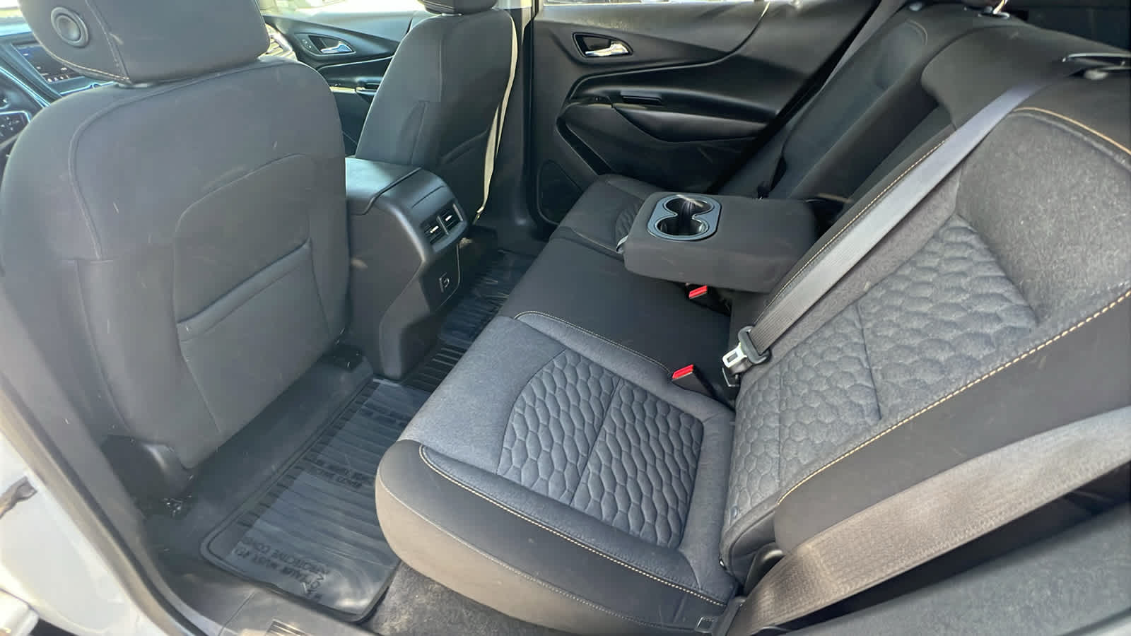 Thumbnail: 2020 Chevrolet Equinox - 24