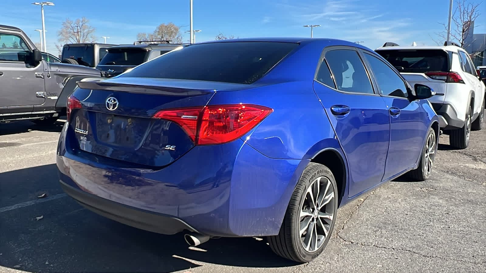 Thumbnail: 2018 Toyota Corolla - 4