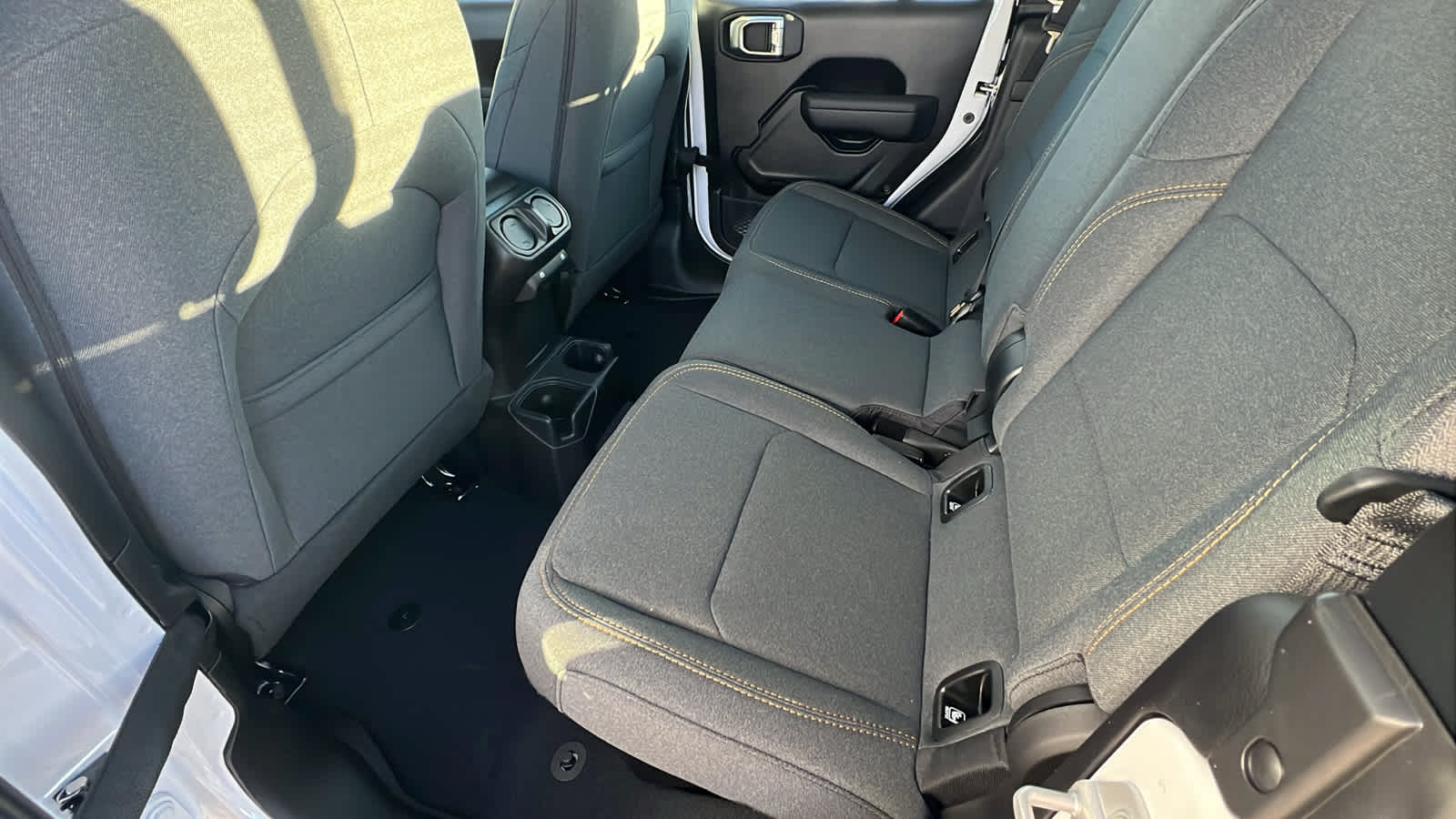 Thumbnail: 2026 Jeep Gladiator - 24