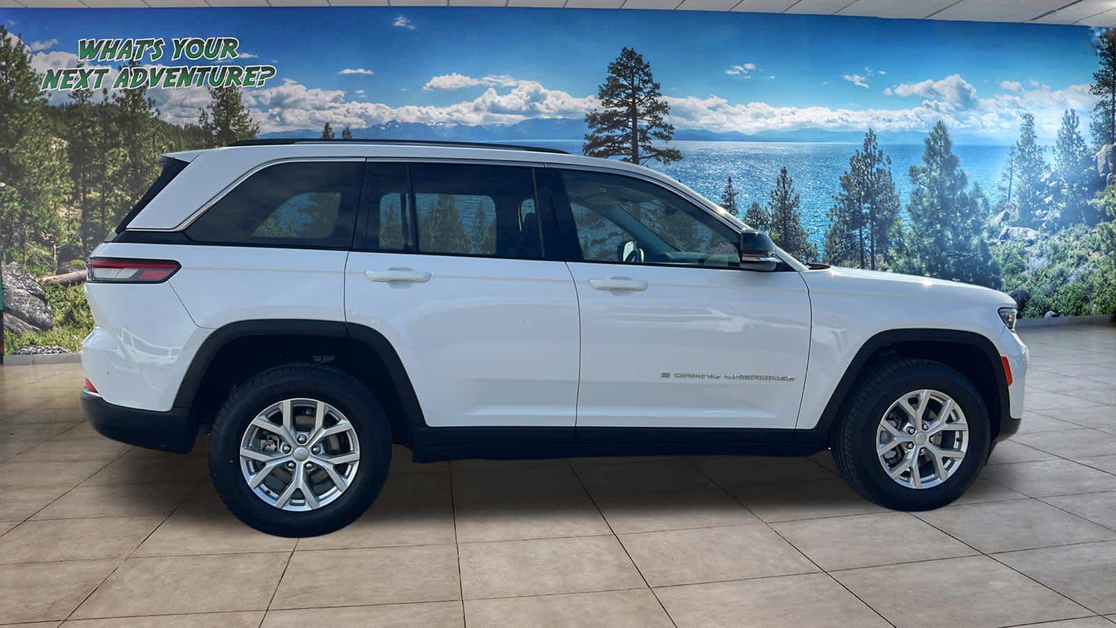 Thumbnail: 2023 Jeep Grand Cherokee - 4