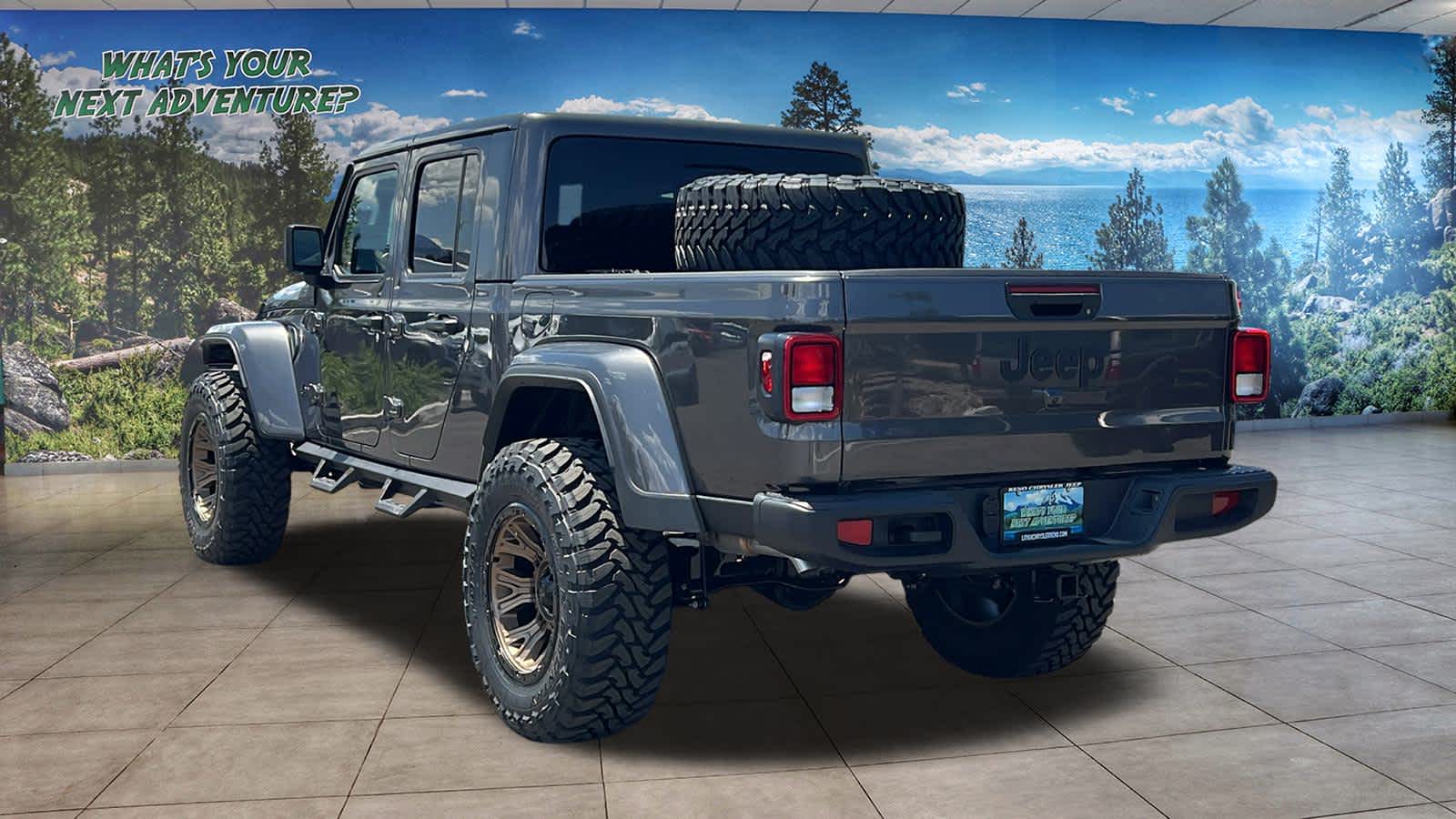 Thumbnail: 2025 Jeep Gladiator - 7