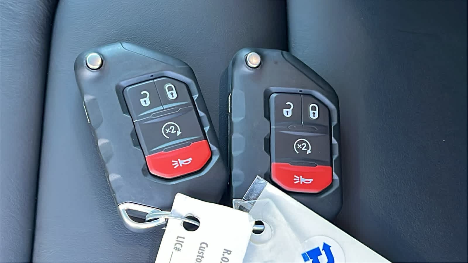 Thumbnail: 2025 Jeep Wrangler - 29