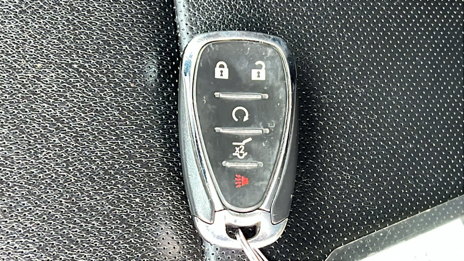 Thumbnail: 2020 Chevrolet Traverse - 29