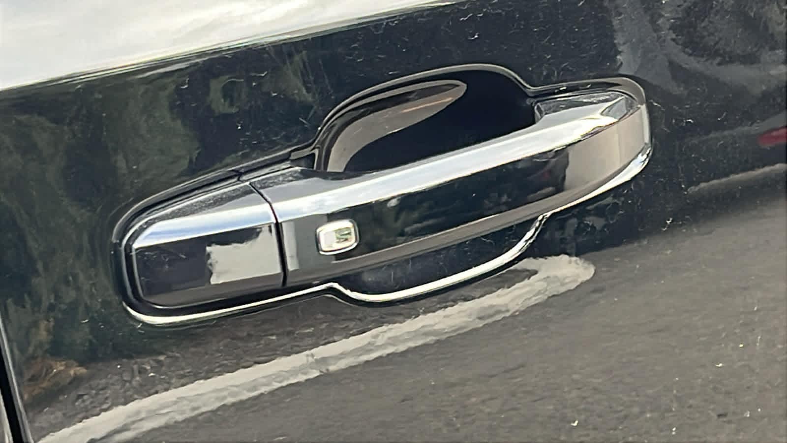 Thumbnail: 2022 Chevrolet Silverado 1500 - 8