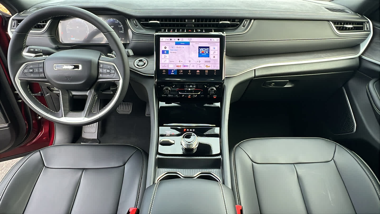 Thumbnail: 2025 Jeep Grand Cherokee - 26