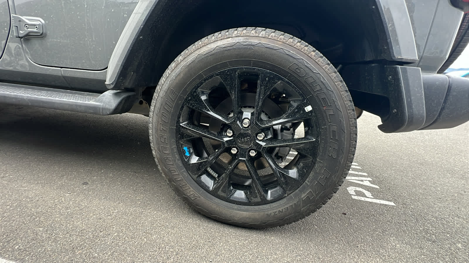 Thumbnail: 2022 Jeep Wrangler - 9