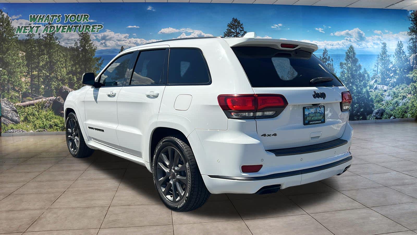 Thumbnail: 2018 Jeep Grand Cherokee - 7