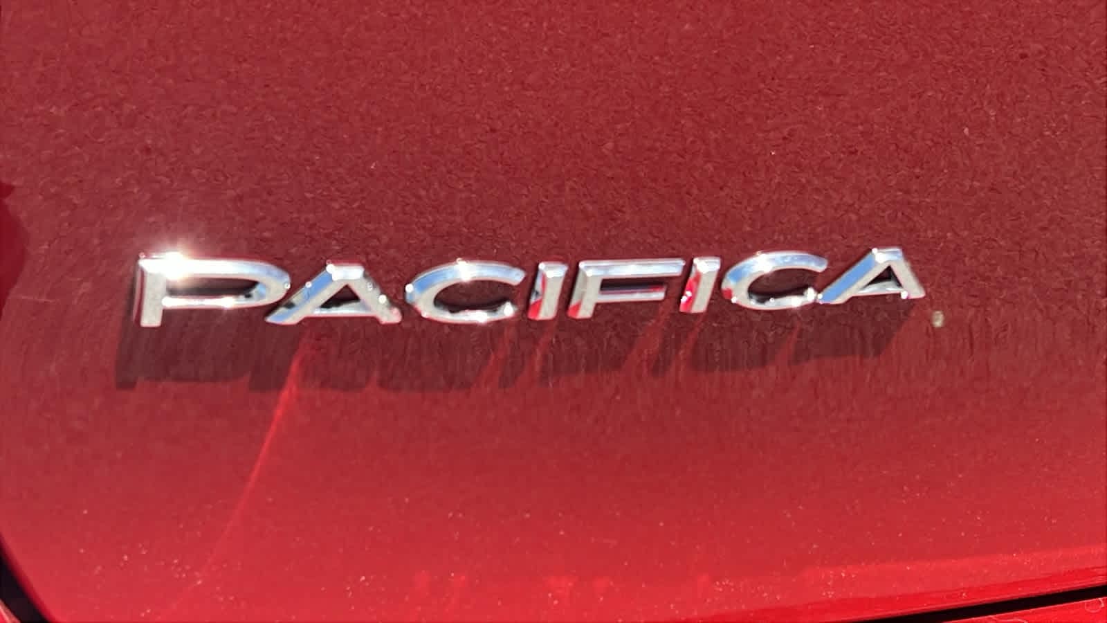 Thumbnail: 2027 Chrysler Pacifica - 28