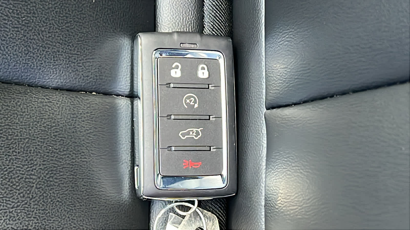 Thumbnail: 2025 Jeep Grand Cherokee - 29