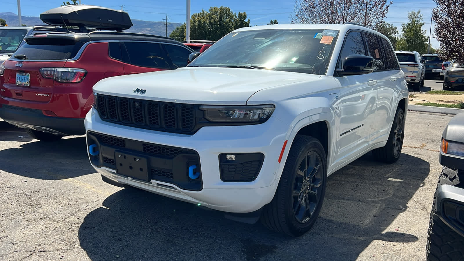 Thumbnail: 2023 Jeep Grand Cherokee - 1