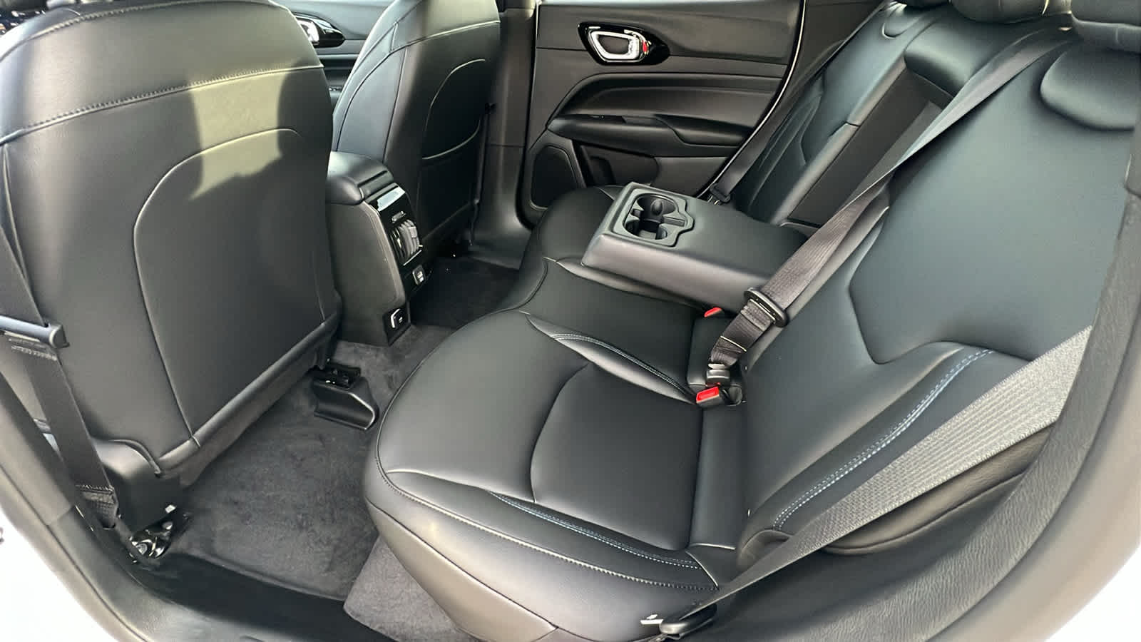 Thumbnail: 2026 Jeep Compass - 24