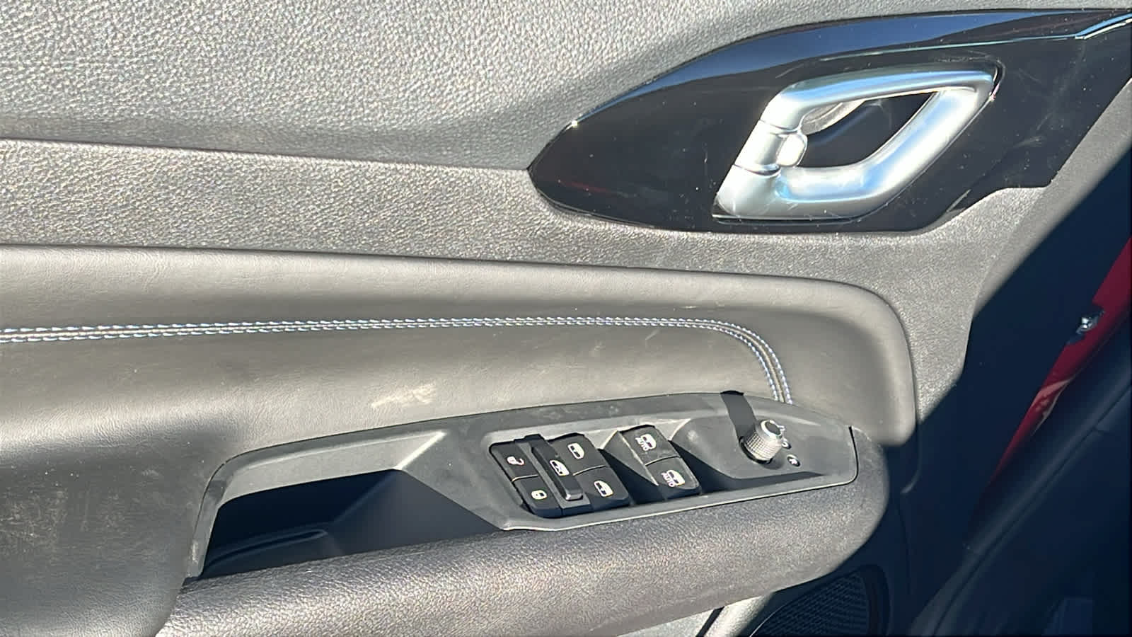 Thumbnail: 2026 Jeep Compass - 22