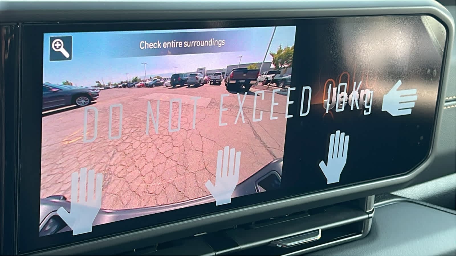 Thumbnail: 2025 Jeep Gladiator - 16