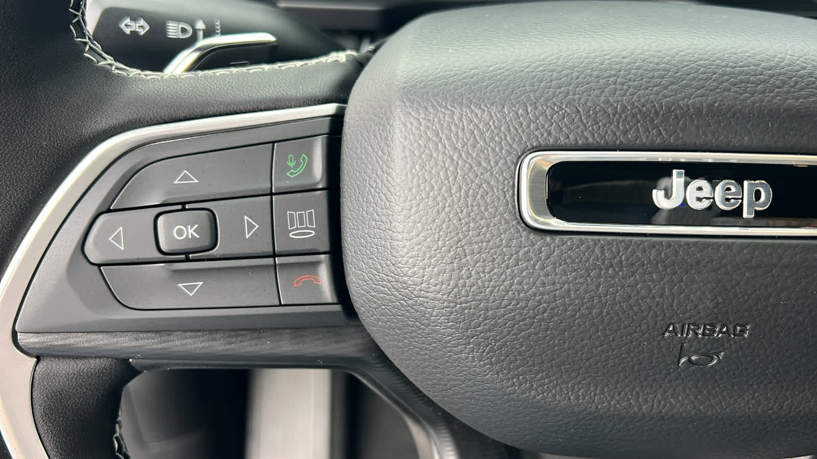 Thumbnail: 2025 Jeep Grand Cherokee - 19