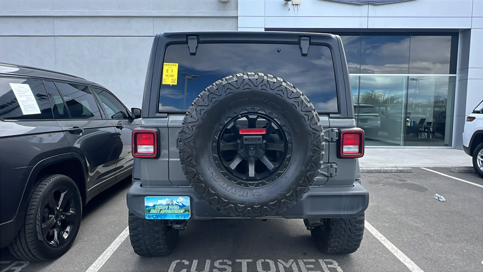 Thumbnail: 2023 Jeep Wrangler - 5