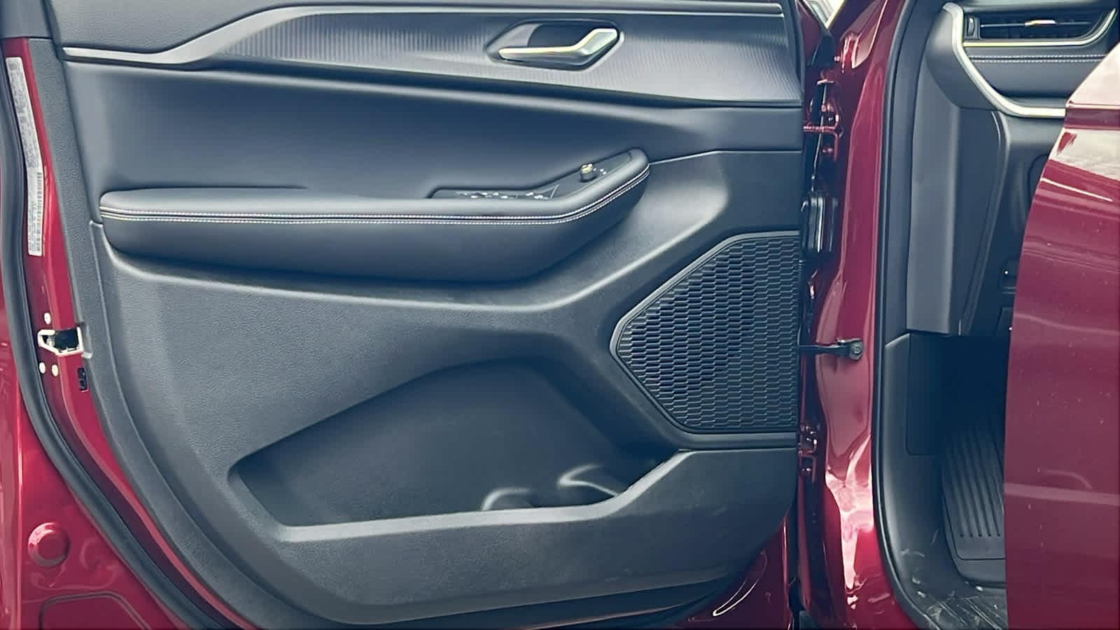 Thumbnail: 2025 Jeep Grand Cherokee - 23