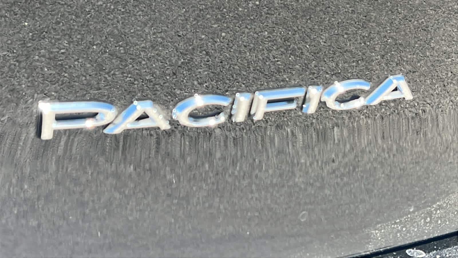 Thumbnail: 2027 Chrysler Pacifica - 28